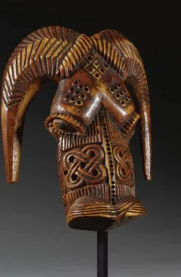 Solomon Knot motif